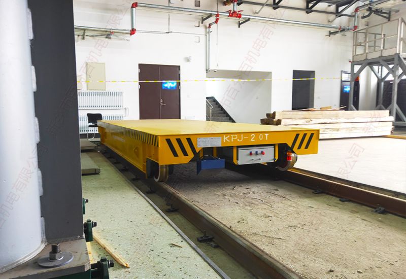 工廠地爬車：提高工業生產效率的利器